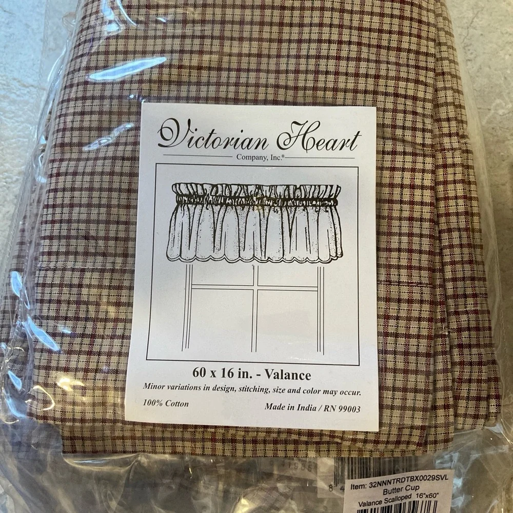 Victorian Heart Valance Color - Butter Cup 16”x60” - Picture 2 of 4